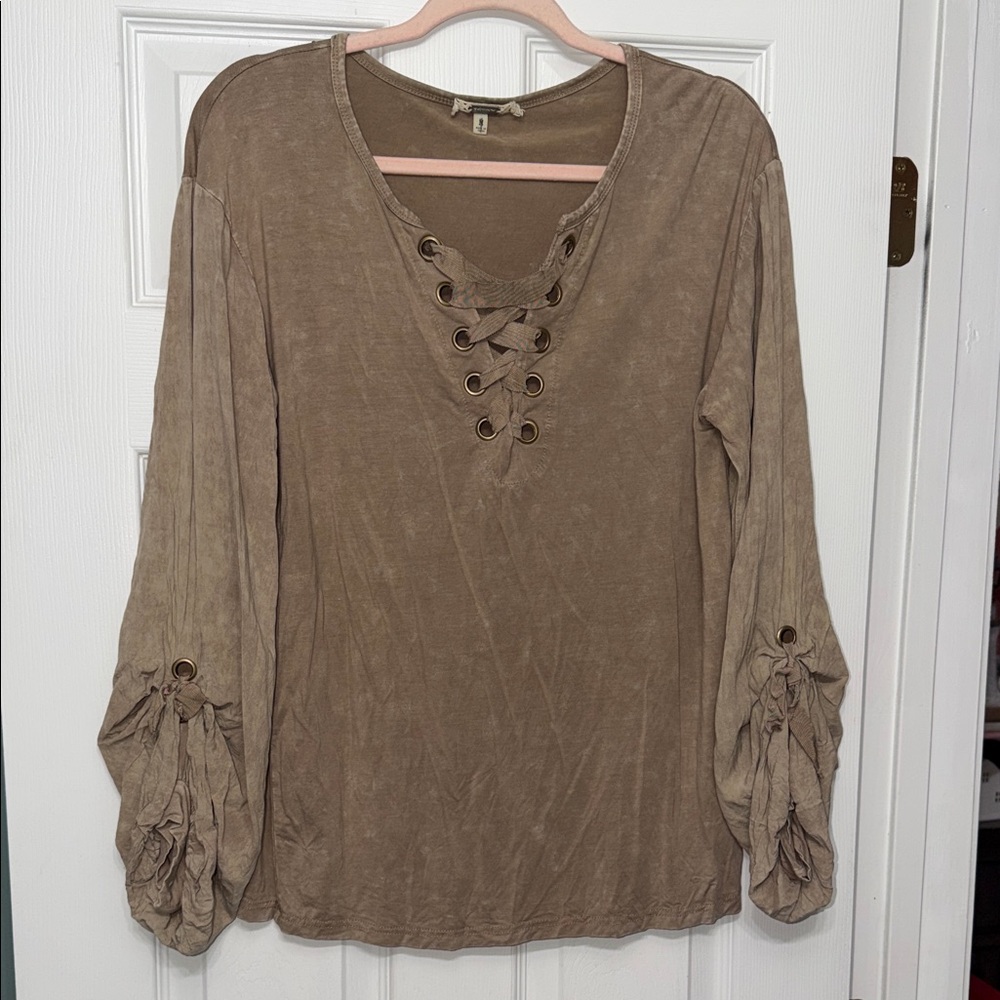 gimmicks by BKE Taupe Lace-Up V-Neck Long Sleeve Blouse